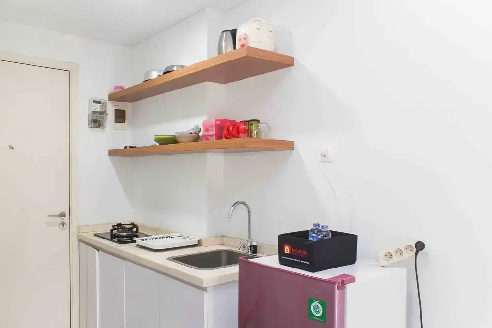 Warm and Cozy Studio Patraland Urbano Apartment