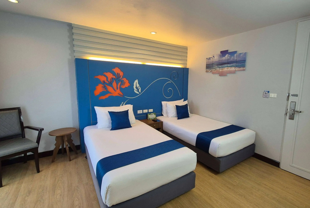 Days Inn by Wyndham Patong Beach
