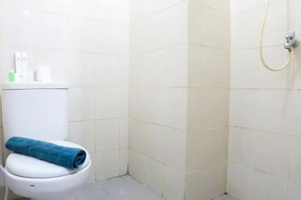 Simply Studio Room Ayodhya Apartment near Tangerang City