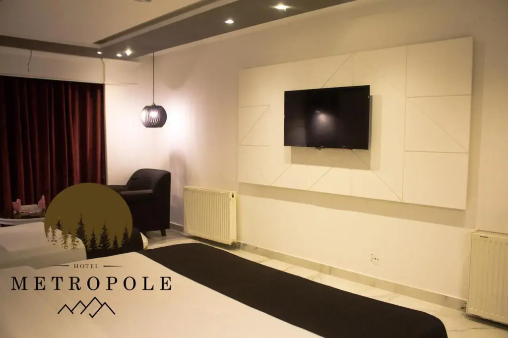 Metropole Hotel