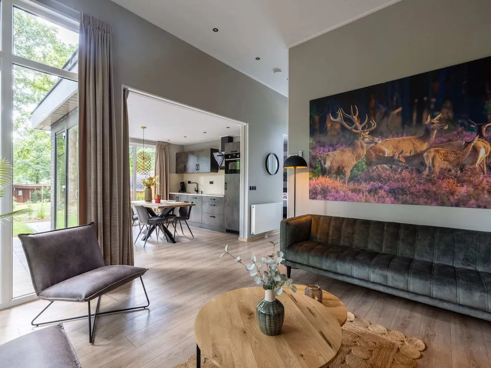 Woodland Stay With Heated Pool