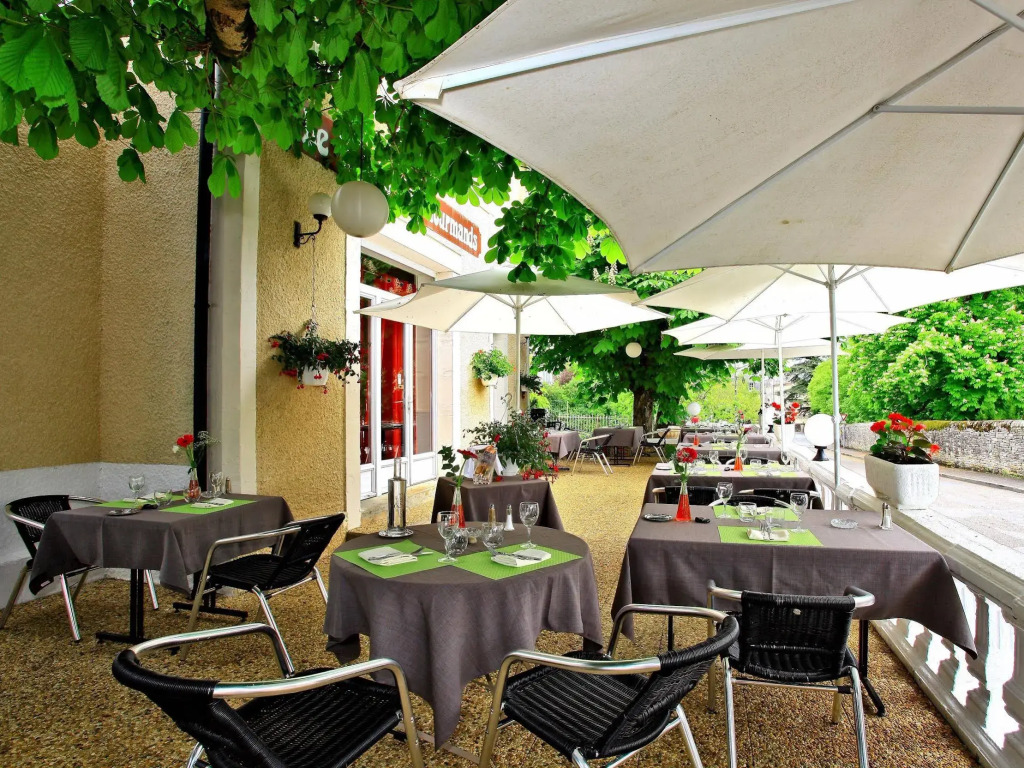 Hôtel Restaurant Le Relais des Gourmands