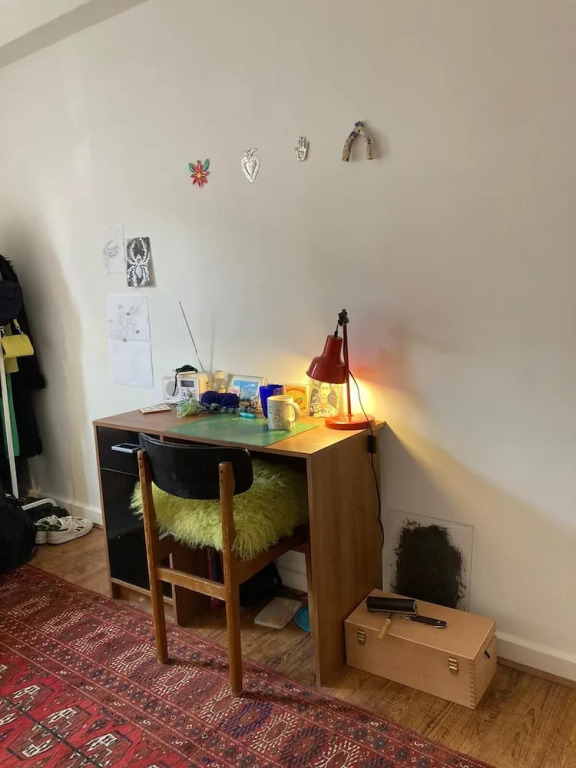 Charming 3-bed Apartment in London