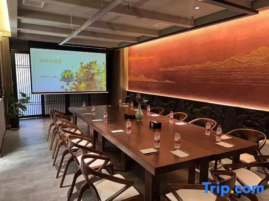 Luoyang Wanjin Hotel