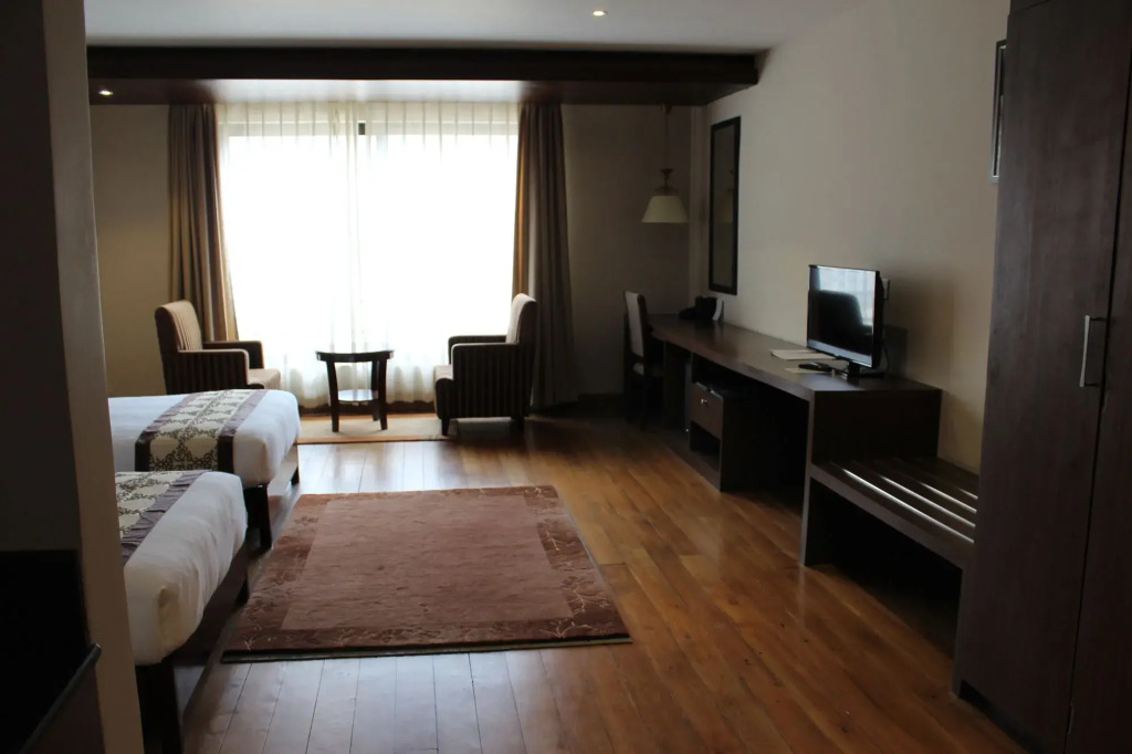 Ariya Hotel