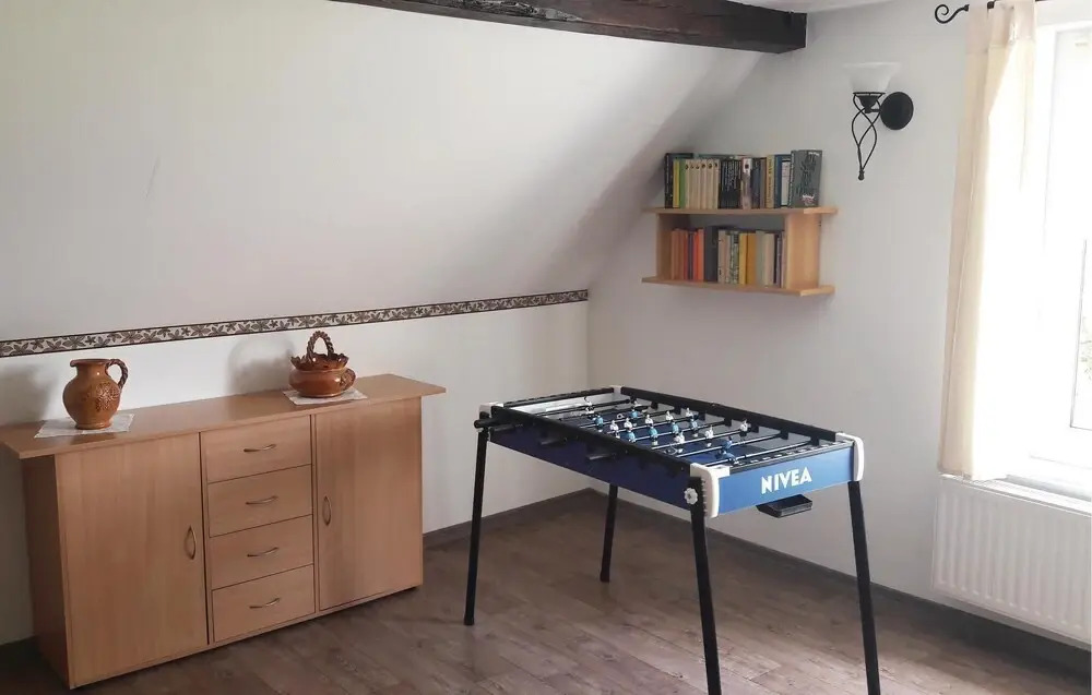 2 Bedroom Lovely Home In Alt Schwerin