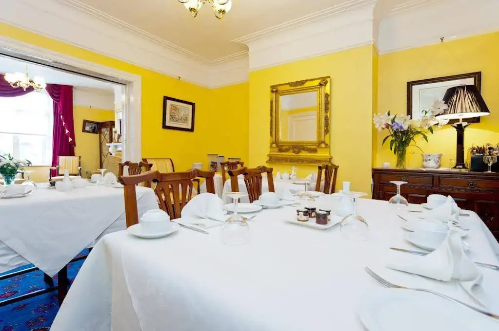Cashel Lodge
