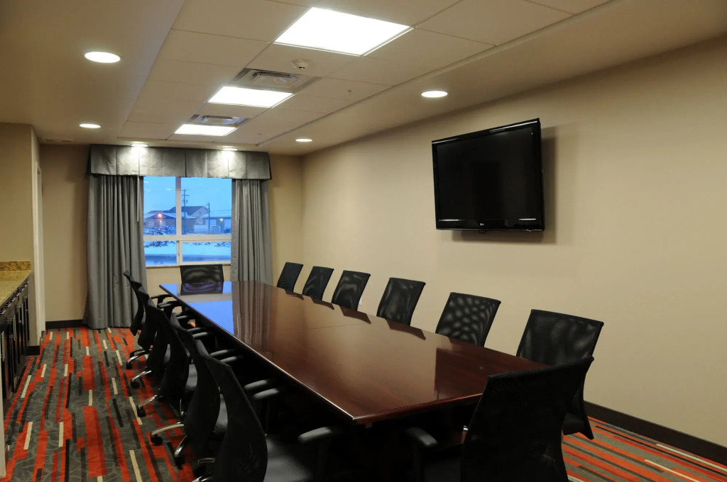 Chateau Inn & Suites Bonnyville