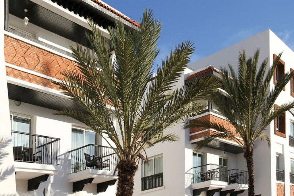 Atlas Marina Beach Suites & Spa