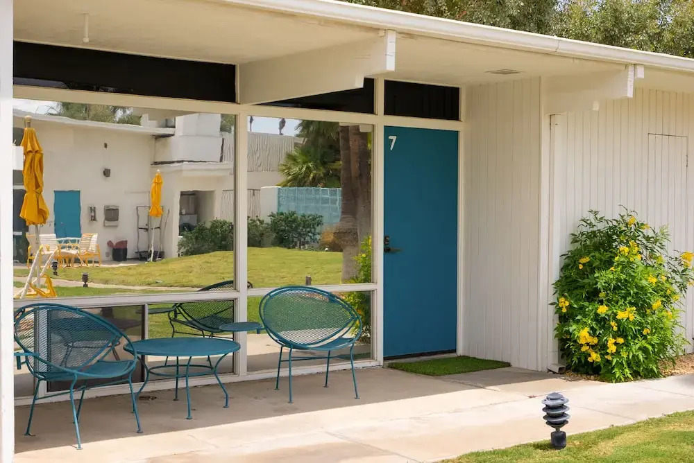 Monkey Tree Hotel 7 by Avantstay Stylish Hotel in Palm Springs w/ Pool!