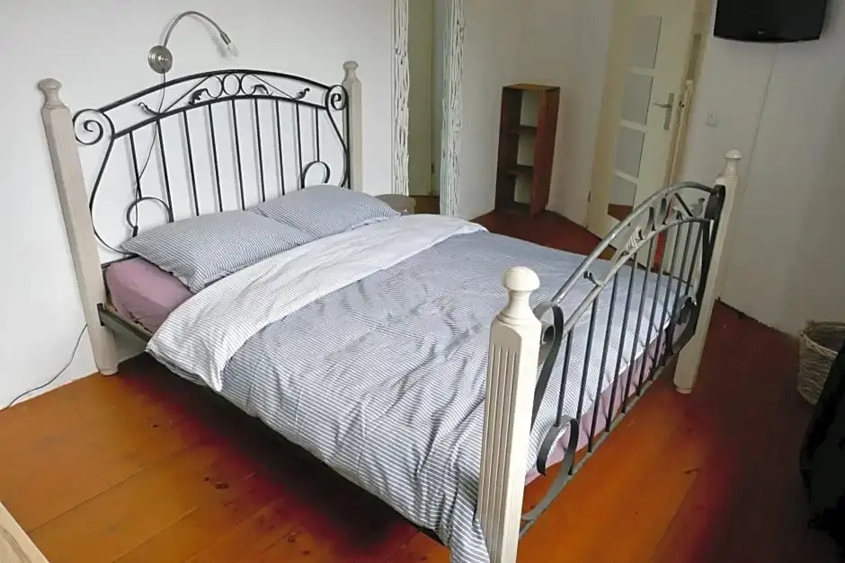 Silver Moon Bed & Breakfast