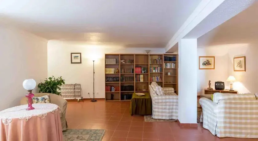 Feels Like Home - Ericeira Flat