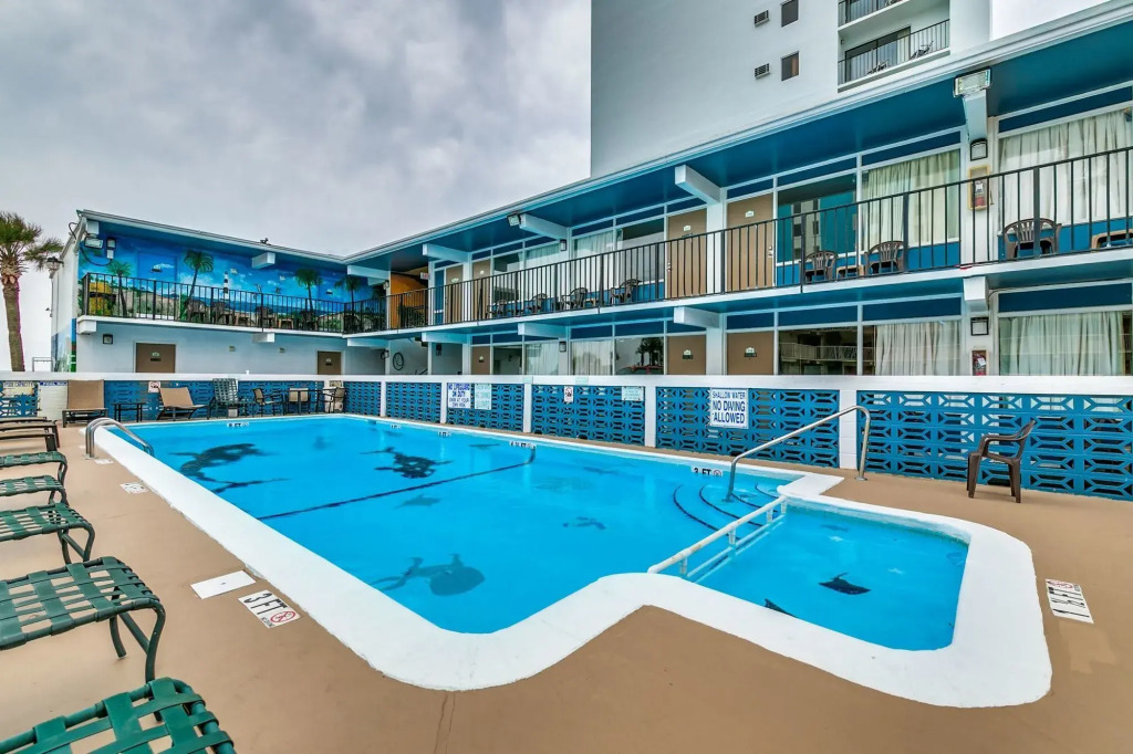 Sea Hawk Motel