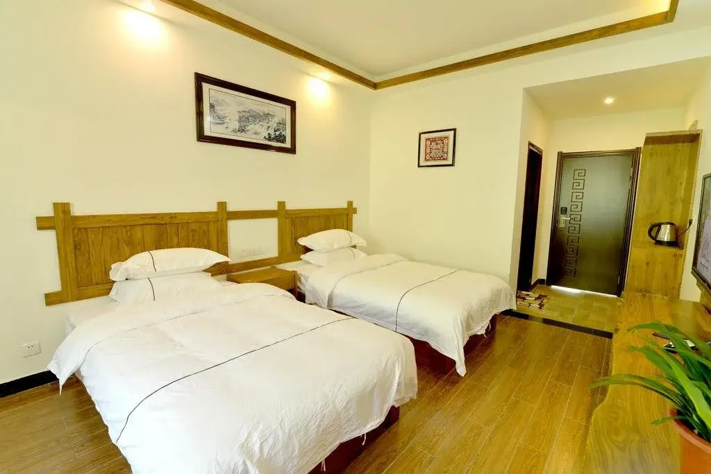 Youshui Impression Inn