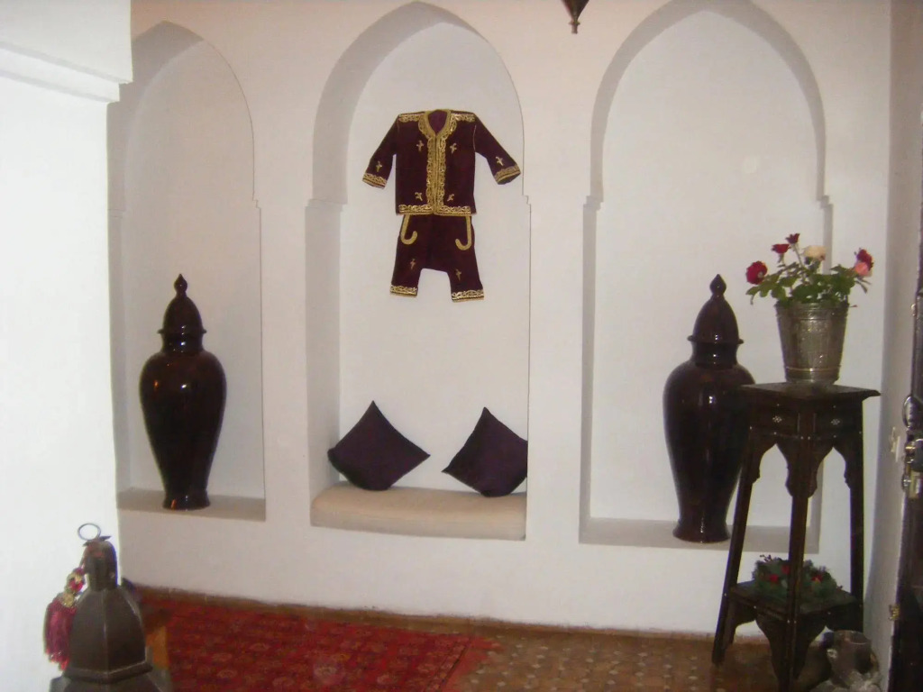 Riad Scarlett
