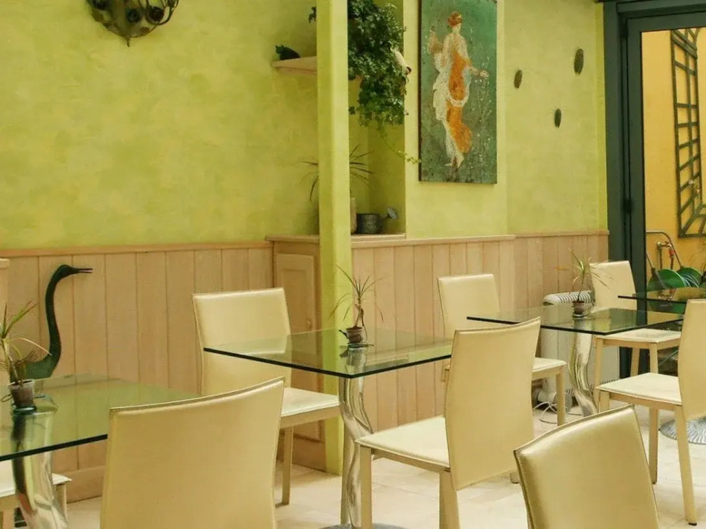Hotel Muguet