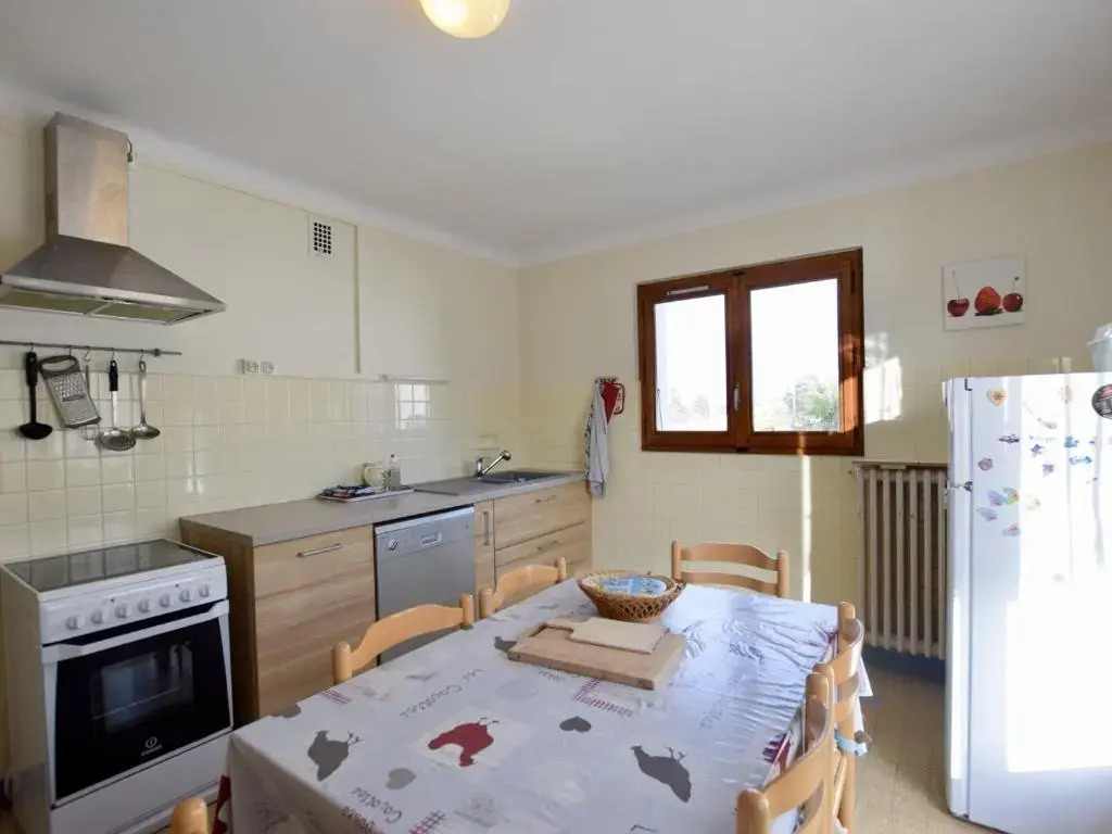 Appartement Évian-les-Bains, 3 pièces, 5 personnes - FR-1-498-4