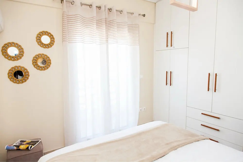 Glamour Rooftop Apartment near Athens