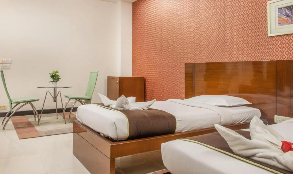 Athasri Hotel Infantry Road