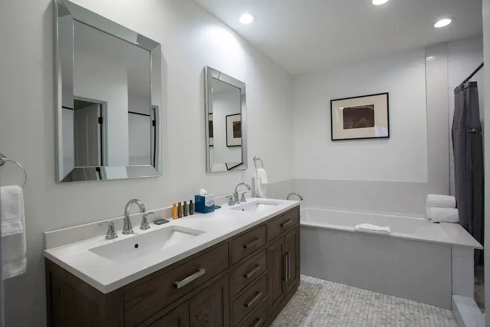 Trail's End Lodge at Deer Valley Resort - Three Bedroom Residence with Den and Spa #303 3 Condo