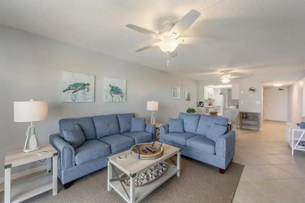 503 Madeira Norte Condo