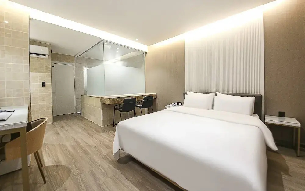 Hotel Azit - Sinsigaji