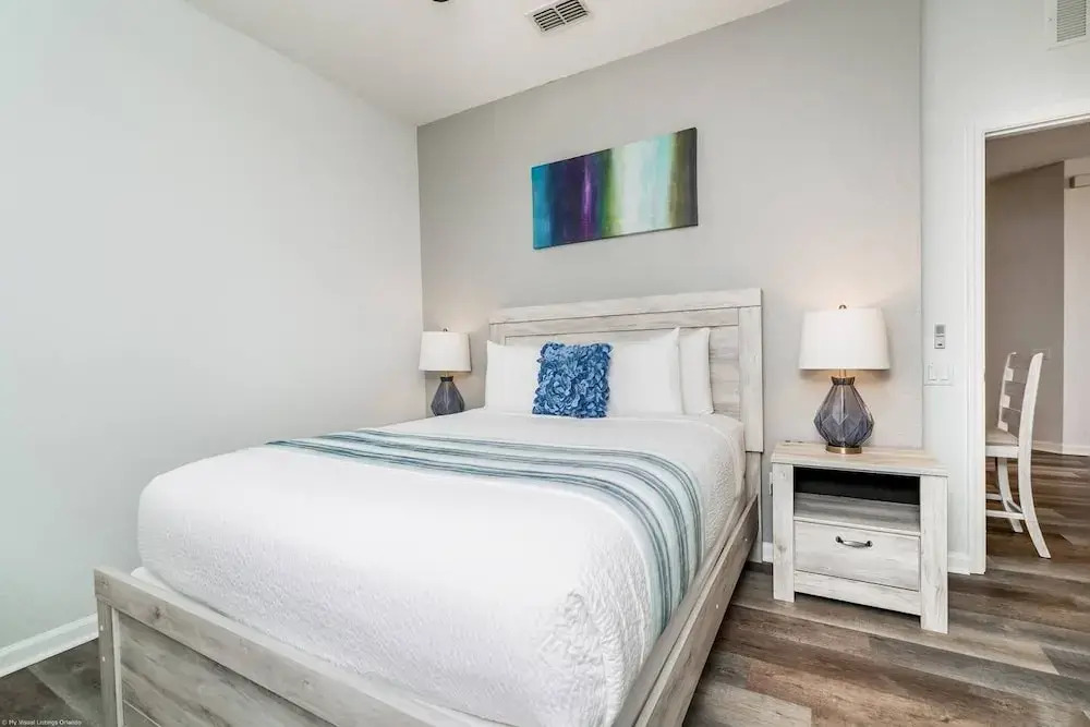 Roomy and Modern 3bd/2ba Home With Balcony #3vc201