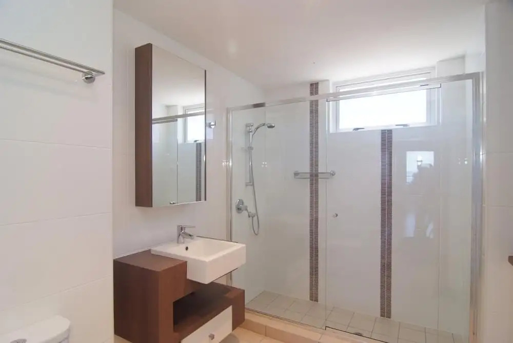 Coral Cove Apartments - Absolute Beachfront Resort Bowen