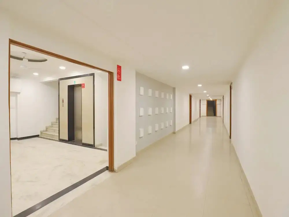 OYO Flagship 321 Vastrapur Ahmedabad