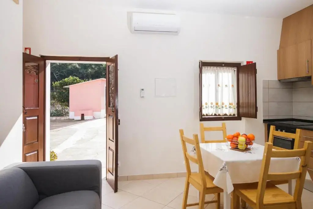 Casas Bemposta