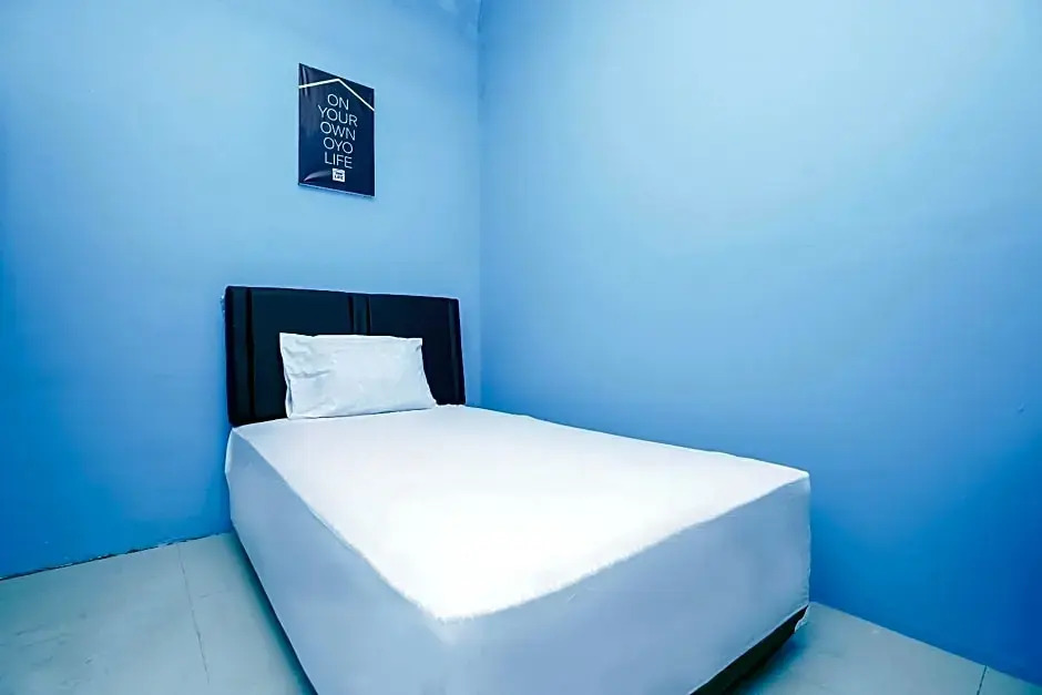 OYO Life 3358 Griya Aisyah Residence 2