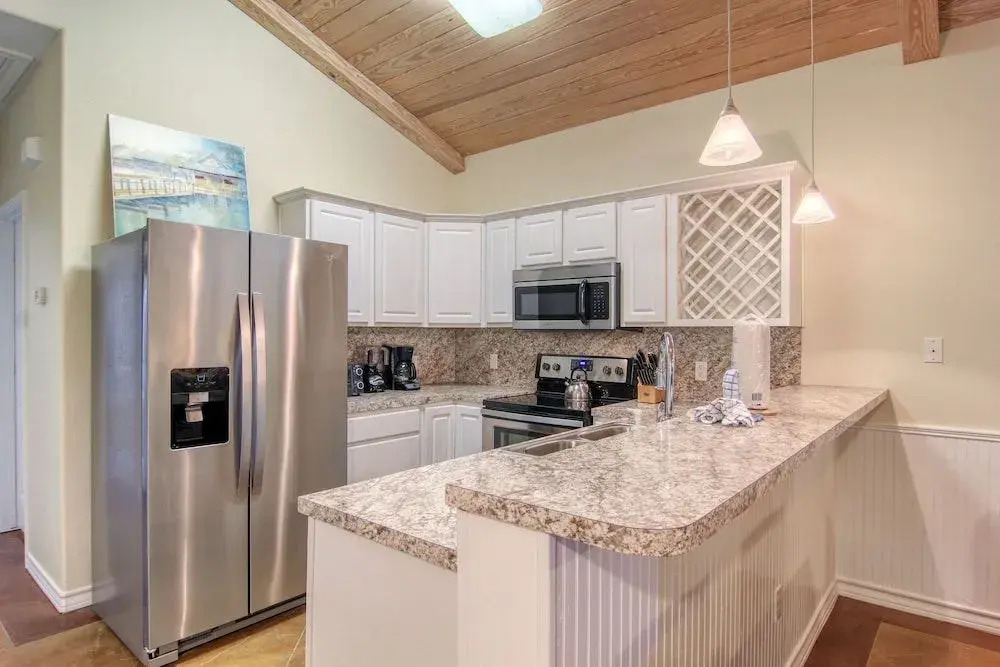 Admirals Quarters 103pb 2 Bedrooms 2 Bathrooms Condo