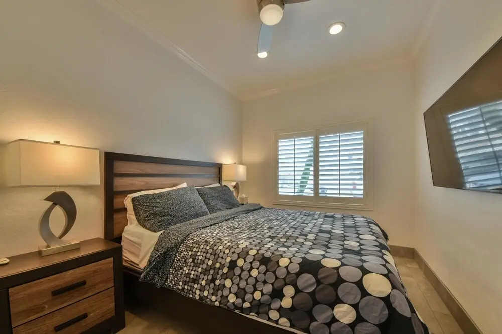 A1 Beach Home in Prime Location With Grill and AC