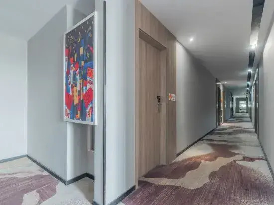 Rest Hotel (Shanghai Minhang Jiaotong University East China Normal University)