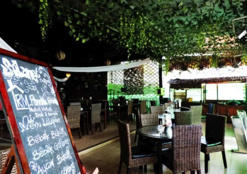 Arbor Biz Hotel