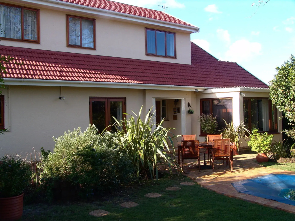 Bradclin House