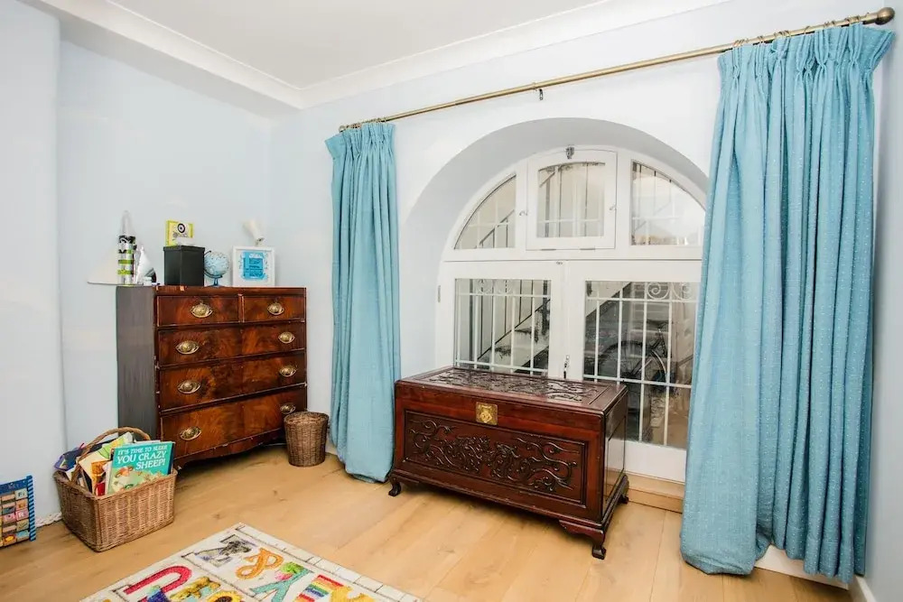 3 Bedroom Apartment Sleeps 6 in Dalston