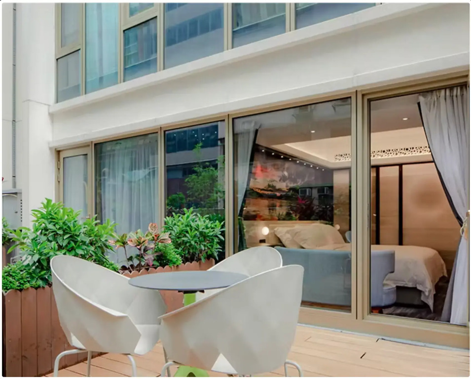 Oasis Avenue – A GDH Hotel