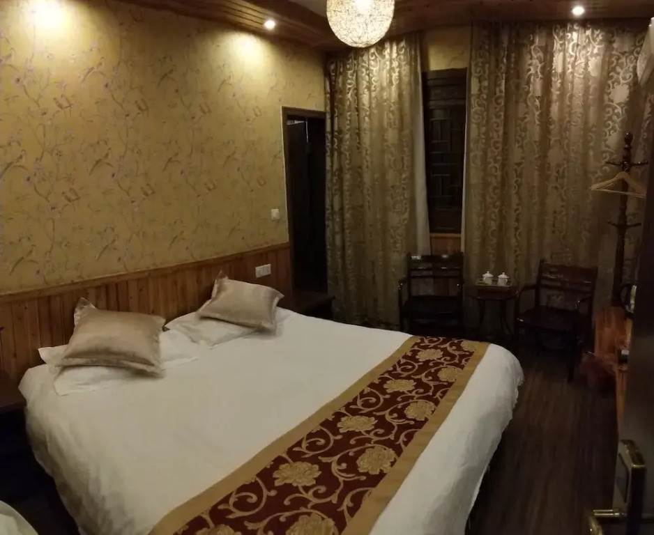 Yue Yue Theme Hostel