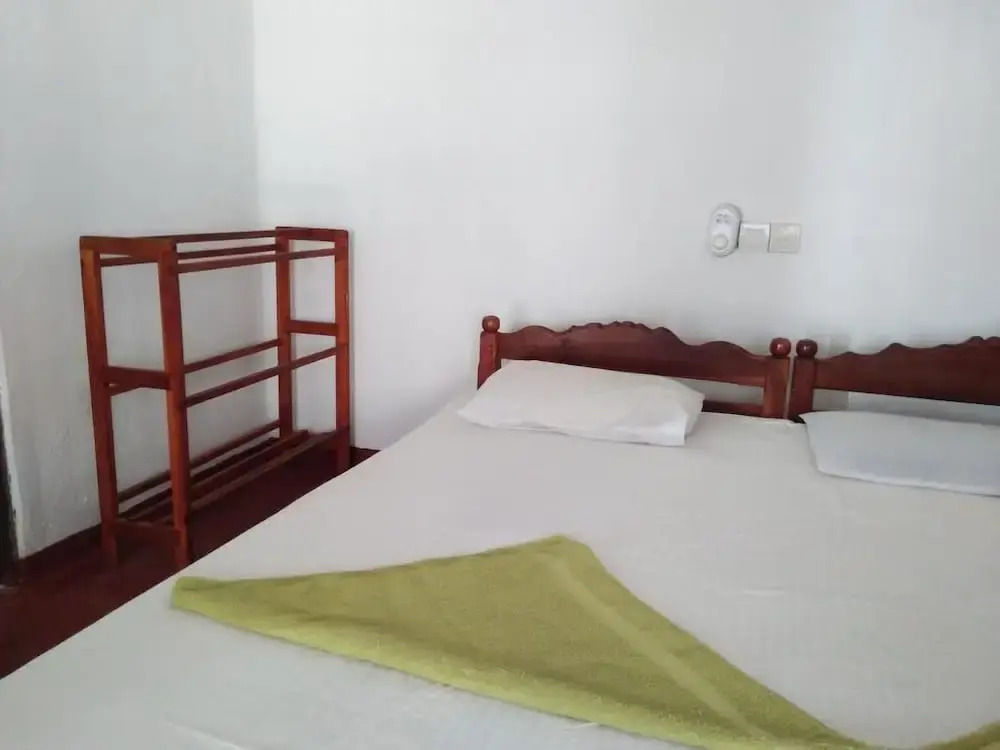 Yoho Hotel Samans