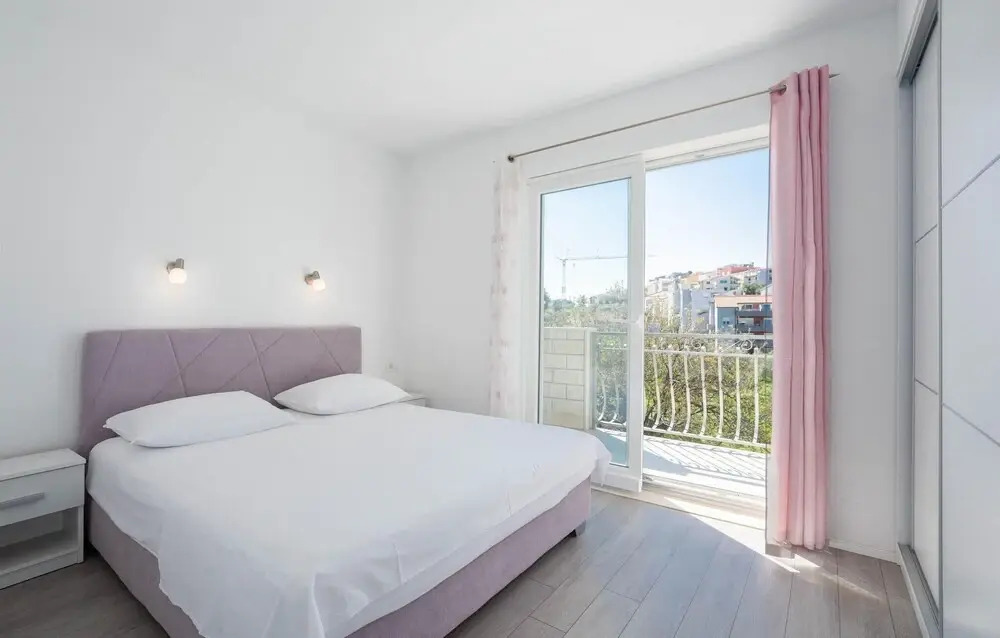 Stunning Apartment in Podstrana With Wifi and 1 Bedrooms