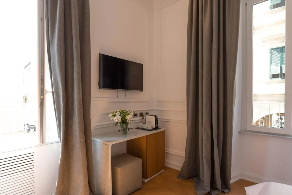 Via Chiodo Luxury Rooms