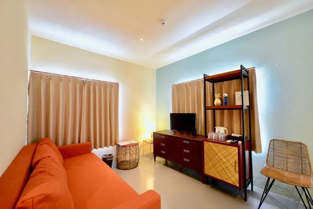 Adan hotel