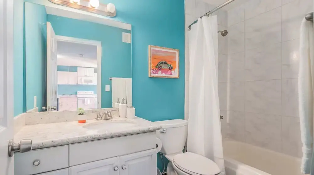 1BR near Fashion Square by WanderJaunt