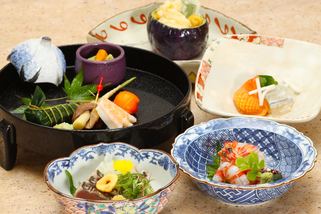 Отель ANA Crowne Plaza Kyoto, an IHG Hotel