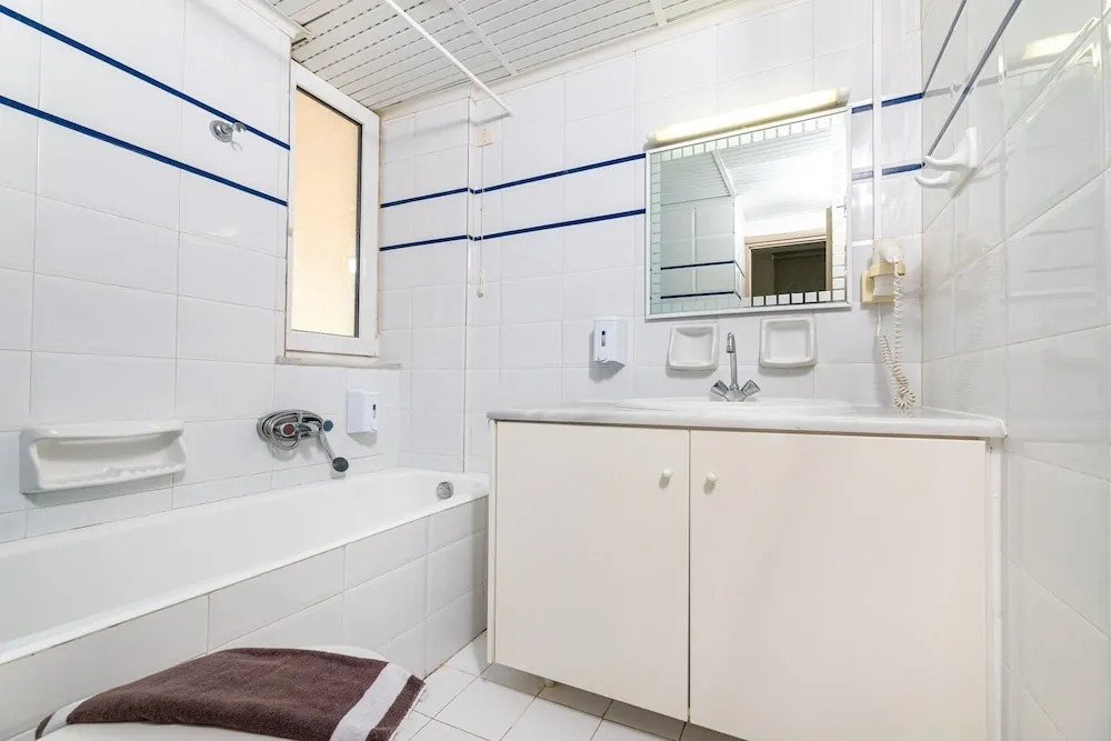 Kostakis Beach Hotel