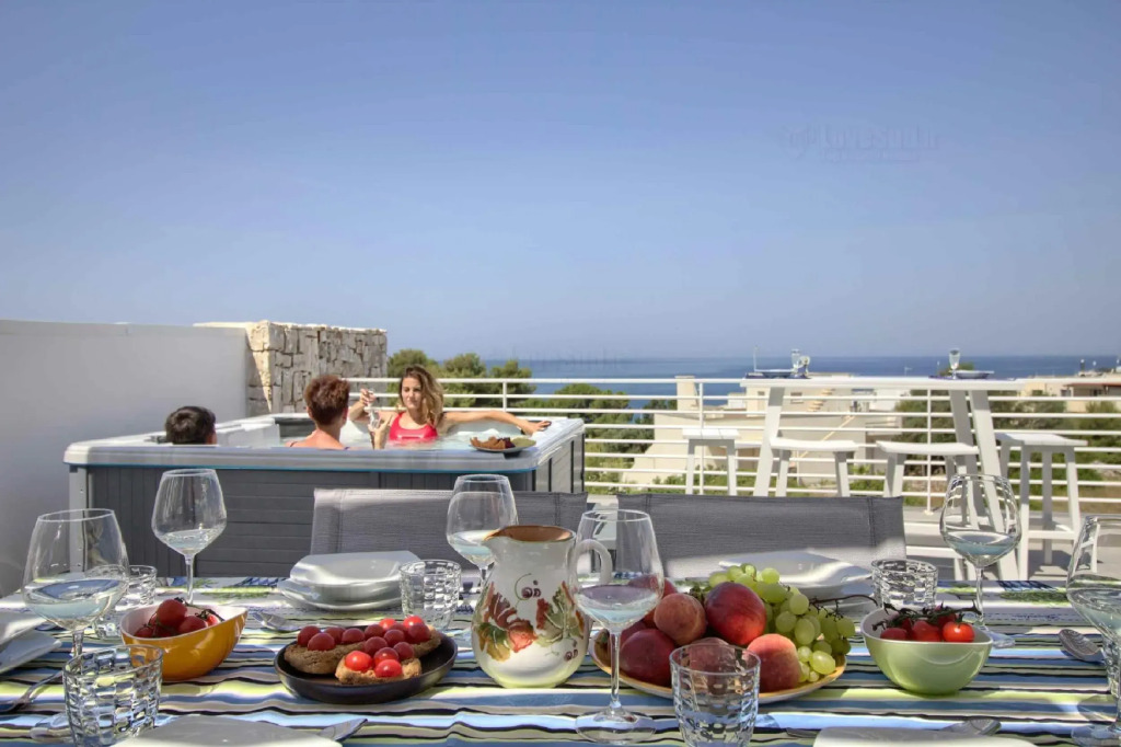 Apt Ristola Deluxe Seaview