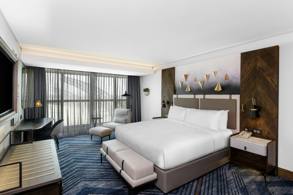 Legend Hotel Lagos Airport, Curio Collection By Hilton