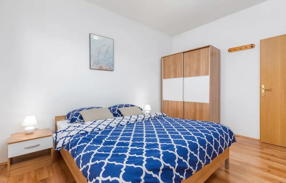 Awesome Apartment in Valbandon With Wifi and 1 Bedrooms