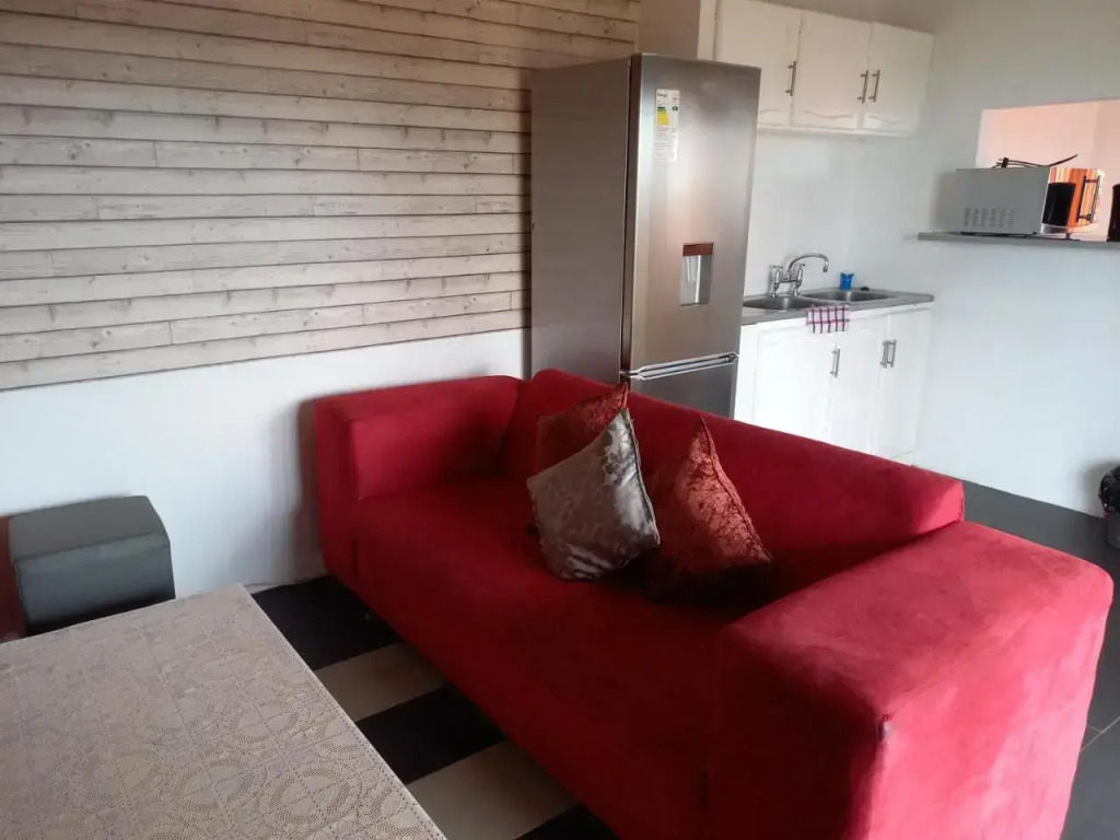 2 Bedroom Residential Home, Along the Coast.
